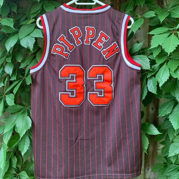 Scotty Pippen Chicago Bulls Jersey #33 - Picture 2 of 5